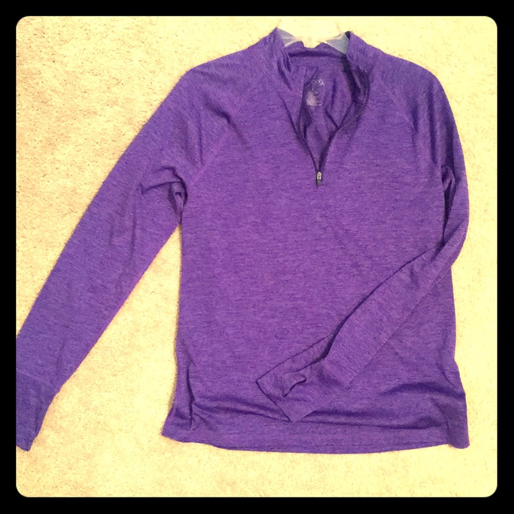 Sports zip up